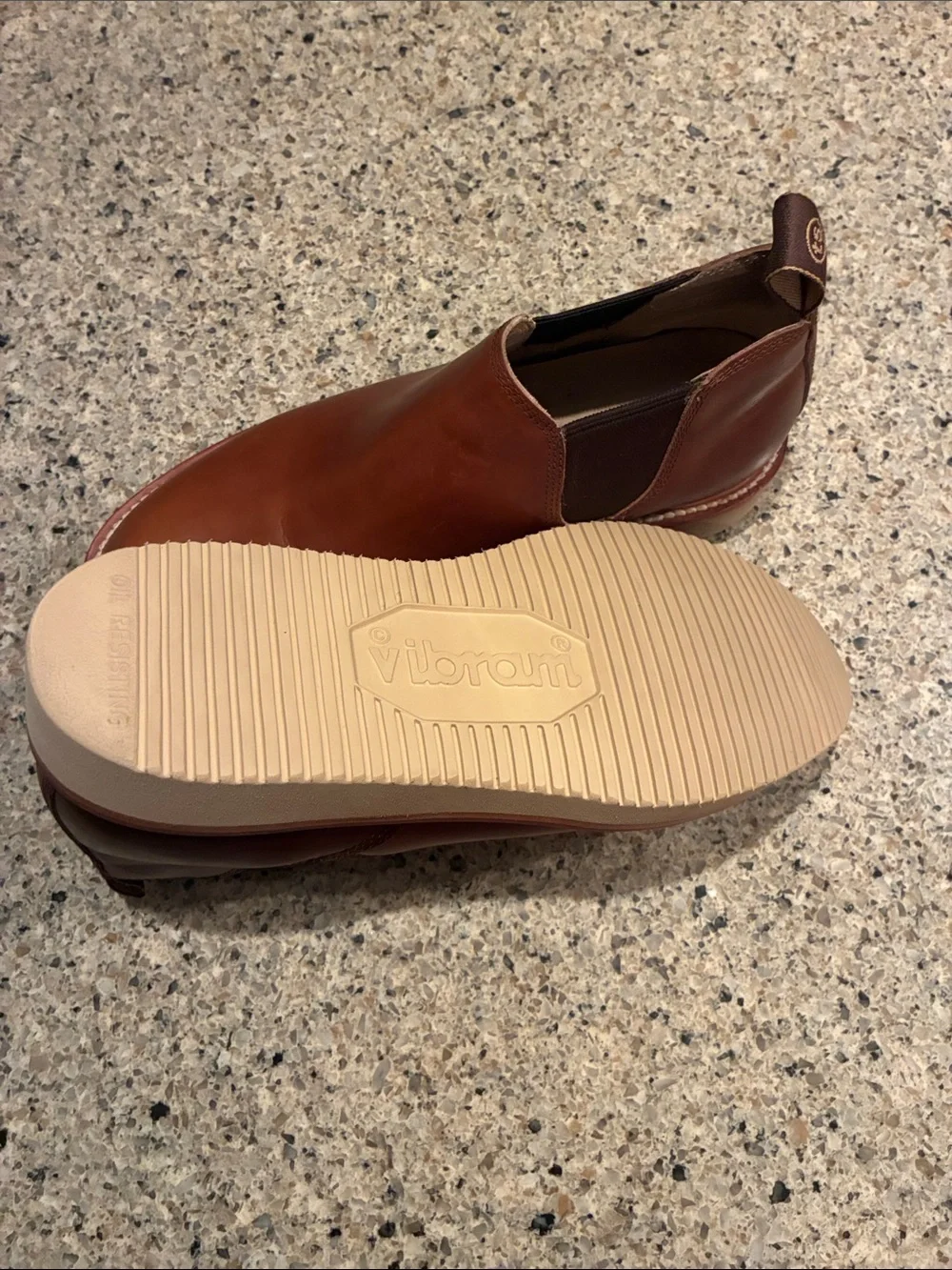 Taylor Stitch Men's Chukka Boots in Brown Leather